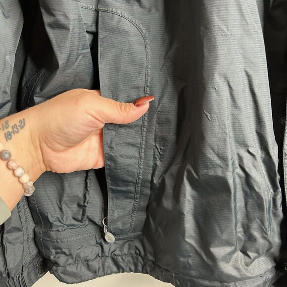 L.L.Bean Gore-Tex Jacket Mens XL Black Hooded Waterproof Rain Shell Windproof - Picture 5 of 12